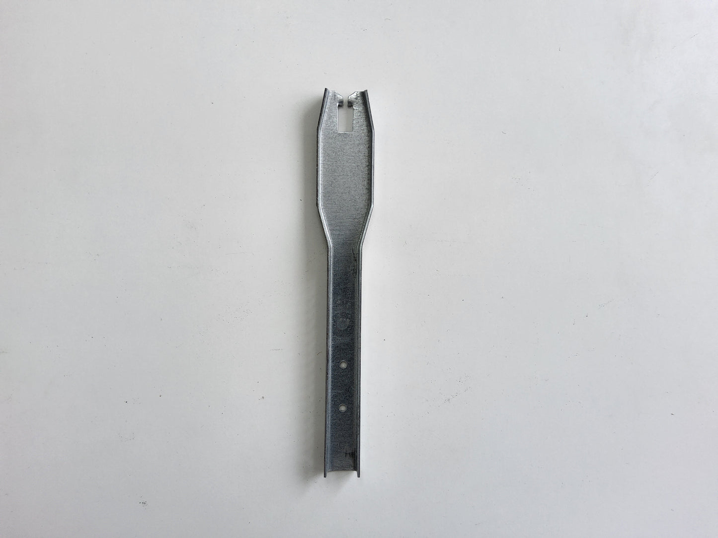 API Nonius Bottom Part for T-Profile 210mm (Pack of 100)
