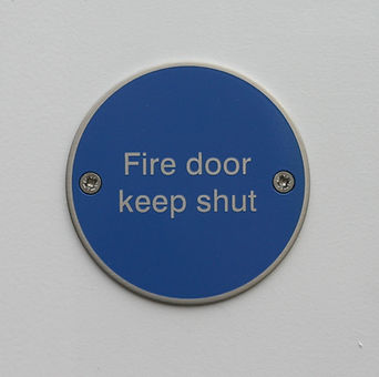 Trapex Fire Door Keep Shut Sign Stainless Steel (Pack of 50)
